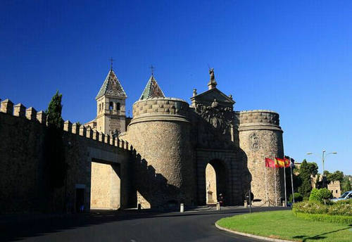 西班牙语b2难过吗