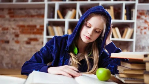 上海学意大利语的地方多吗?怎么学才能过b2?